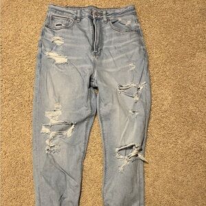 multiple pairs of american eagle jeans! various sizes